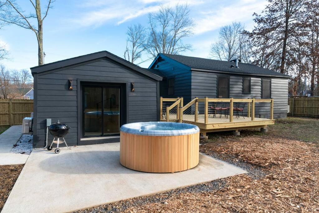 New Paltz Zen Wellness Cabin W/ Hot Tub מראה חיצוני תמונה